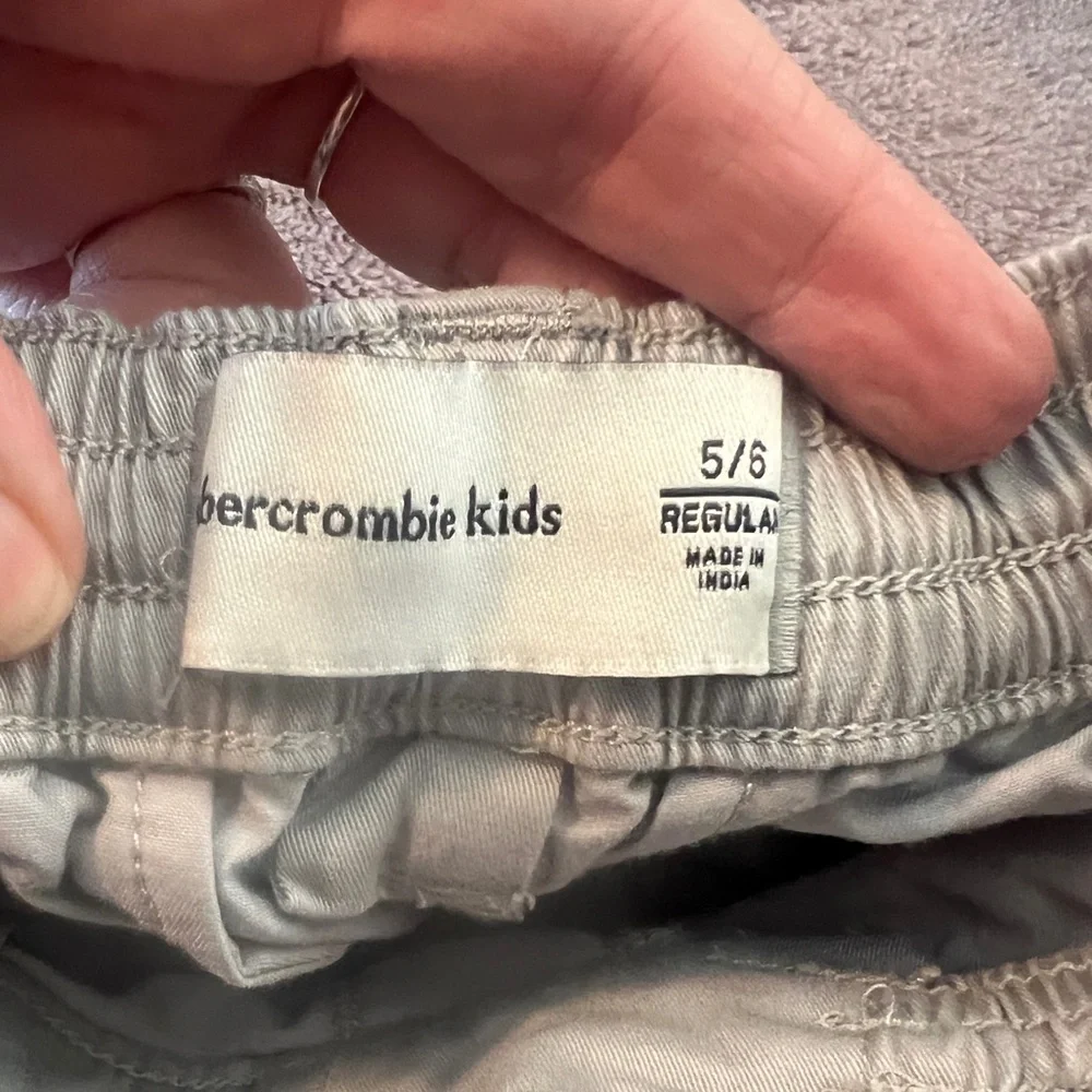 Boys baggy cinched cargo pants 5 / 6